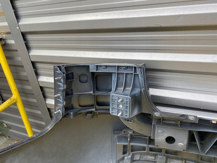 фото №9, Audi a4 b7 бампер зад sedan