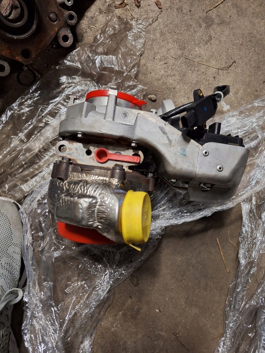 фото №1, Турбина turbo 4.0 tdi audi sq7 q7 q8 4m 057145654ac