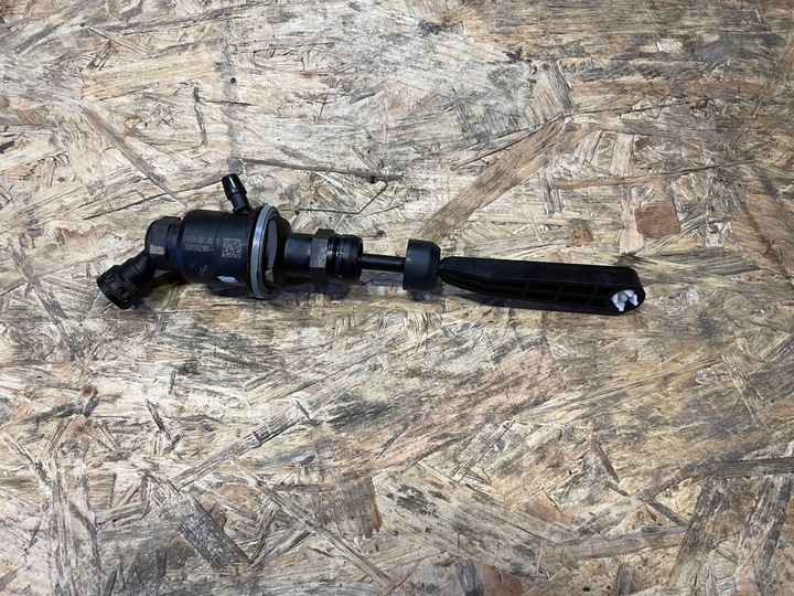 фото №1, Насос сцепления master iv 306106218r