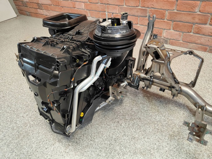 фото №12, Bmw u06 u11 mini u25 обігрівач вентилятор подання повітря  європа 5a4d0f8