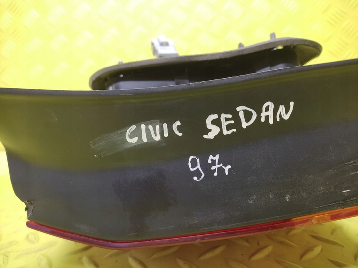 фото №10, Honda civic vi sedan лампа лівий зад