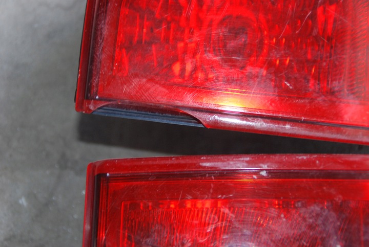 фото №8, Лампа l / p зад nissan navara 05-10r