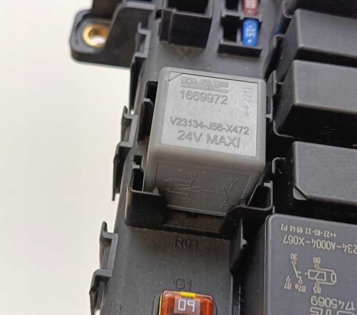фото №8, Блок предохранителей daf xf 106 530 рестайлинг 2150895