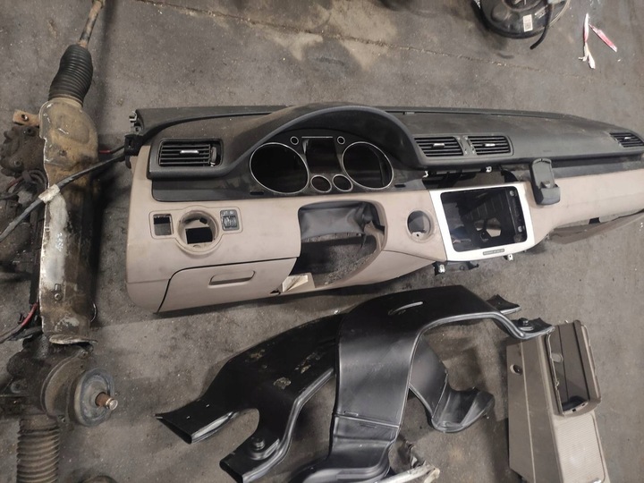 фото №1, Капот панель роздавальна passat volkswagen b6