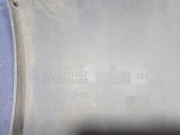 фото №7, Renault trafic ii vivaro a кутник праві бампер зад 8200201457