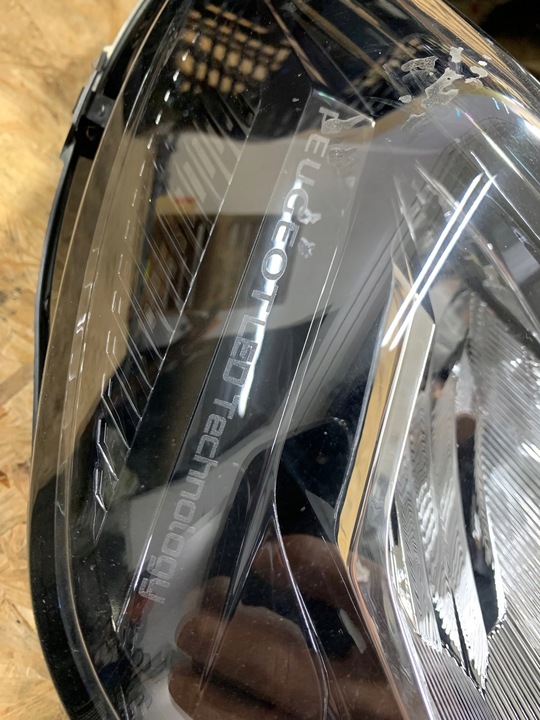 фото №6, Peugeot 208 ii рестайлінг комплектний перед радіатор бампер крило лампи a2.