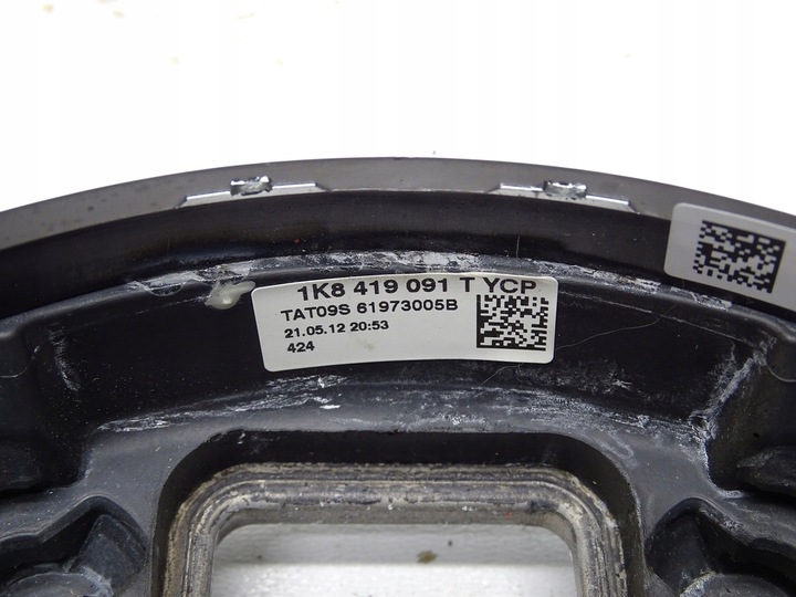 фото №14, Руль кожа стёганая срезанная 1k8419091t vw scirocco iii golf vi