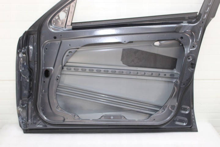 фото №16, Mercedes e klasa w212 двері праві перед праве передні 755 lak 90-120