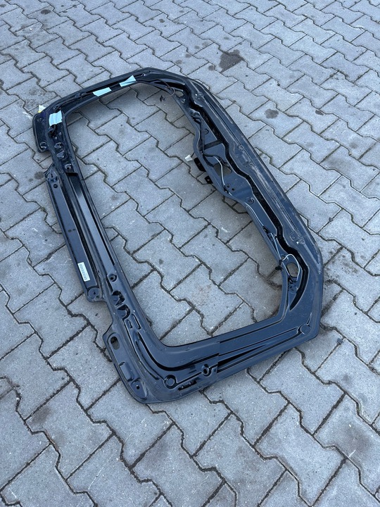 фото №6, Рама рамка скла задньої mercedes w447 vito