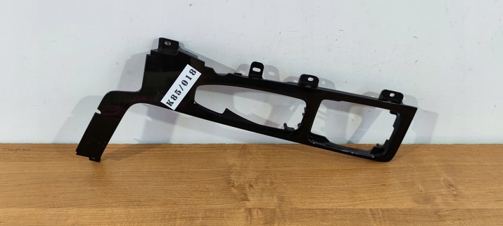 фото №1, Volvo xc60 ii рамка панель корпус тунелю середня