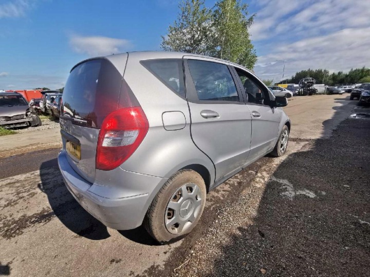 фото №8, Mercedes-benz a-class інші komputery 2010 1.5l 136704403bf 1367044-03bf, sa