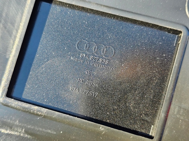 фото №10, Спойлер накладка спойлер кришки 8y4827933 audi a3 8y світло сплав європа