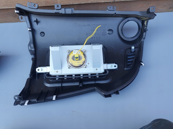 фото №14, Консоль капот панель mazda 6 европа