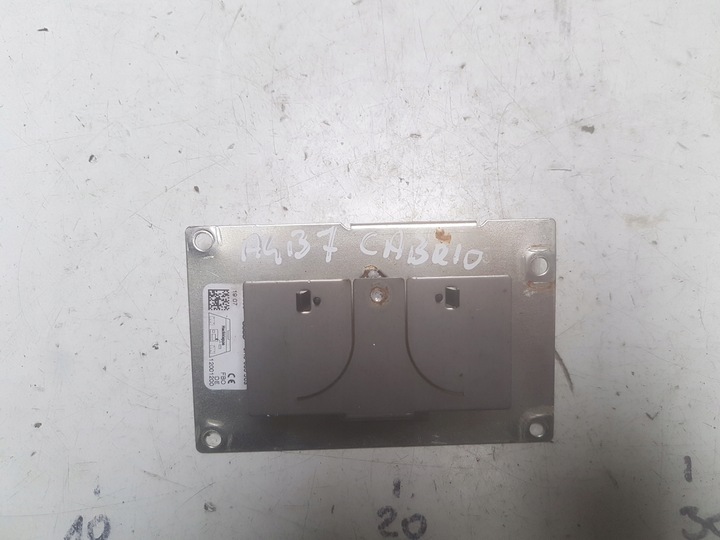 фото №1, Audi a4 b7 04-07r cabrio усилитель антенны