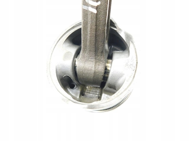 фото №9, Поршень шатун nissan navara d22 2.5 di dci pick up 133km