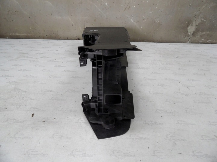 фото №5, Mercedes w169 рестайлинг 09r туннель канал средний a1696800050 a1698100104