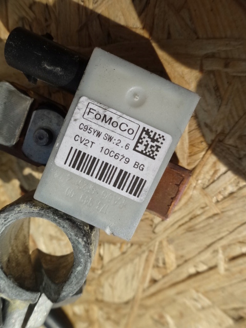 фото №2, Ford transit courier 15 1,5 tdci клема запобіжник