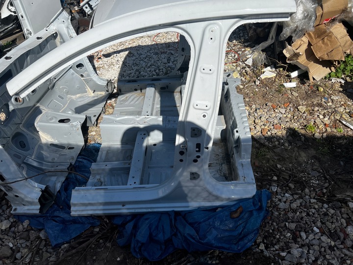 фото №1, Чверть поріг стійка лівий dacia sandero iii