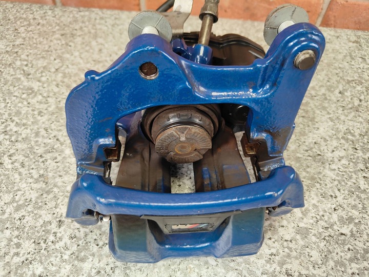 фото №11, Bmw g30 g32 g01 g02 g80 g87 суппорт тормозной правые + левый зад m набор