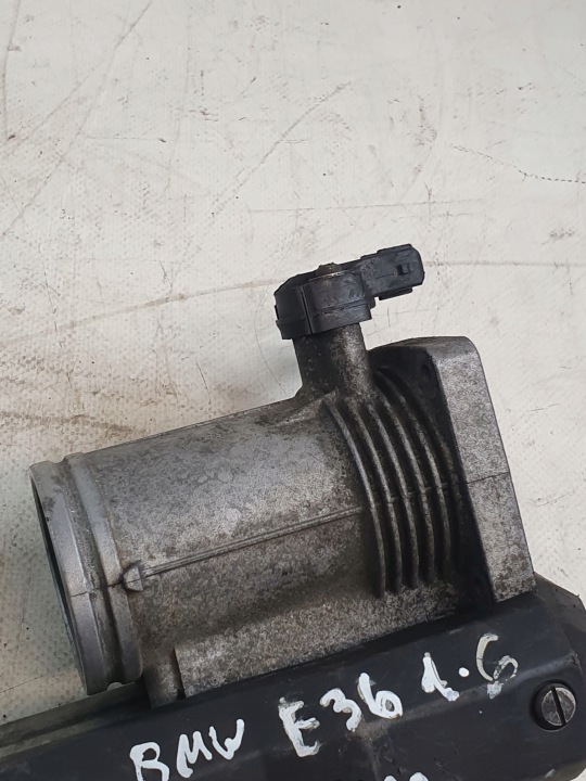 фото №9, Дросельна заслінка oem номер 1734719 bmw e36 1.6b