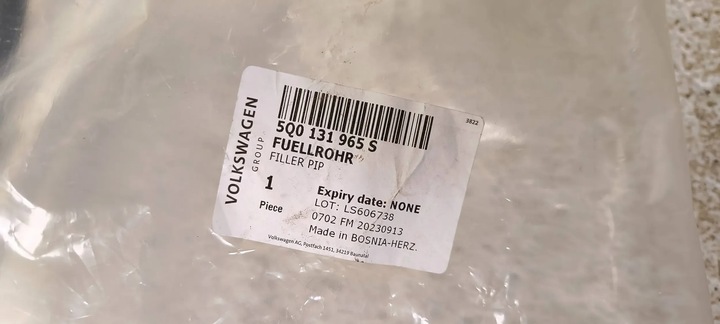 фото №13, Заливная горловина adblue volkswagen golf viii 8