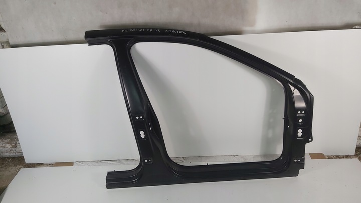 фото №1, Vw passat b8 3g9809836 обшивка поріг праві