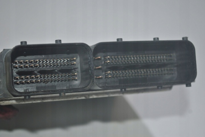 фото №8, Компютер двигуна vw golf v 0281011478