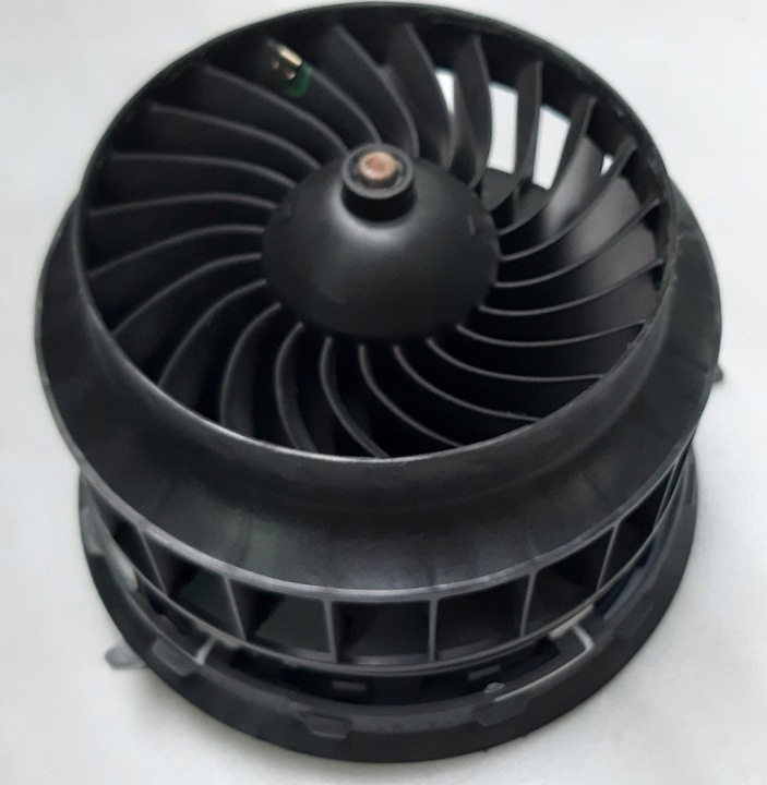 фото №1, Mercedes w205 w213 w238 glc cls воздуходувка вентилятор