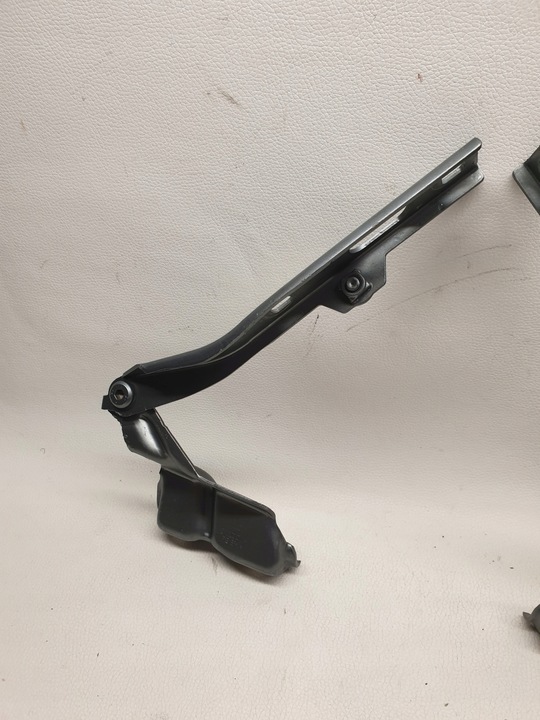 фото №5, Audi q5 8r0 08-16 петлі капота кришка двигуна перед 8r0823301a 8r0823302a