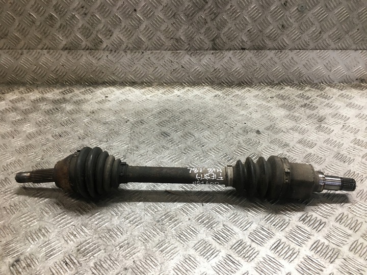 фото №1, Fiesta mk6 1.3 полуось левая