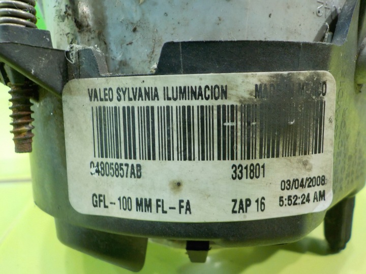 фото №6, Chrysler grand voyager v 2.8 crd aut 08r 5d галоген правое перед 04805857ab