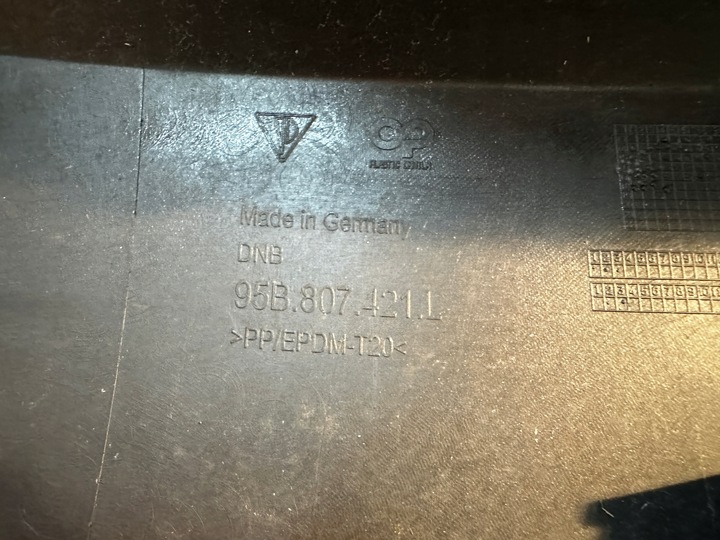 фото №16, Porsche macan 95b рестайлінг 18-20 бампер зад задній 95b807834g