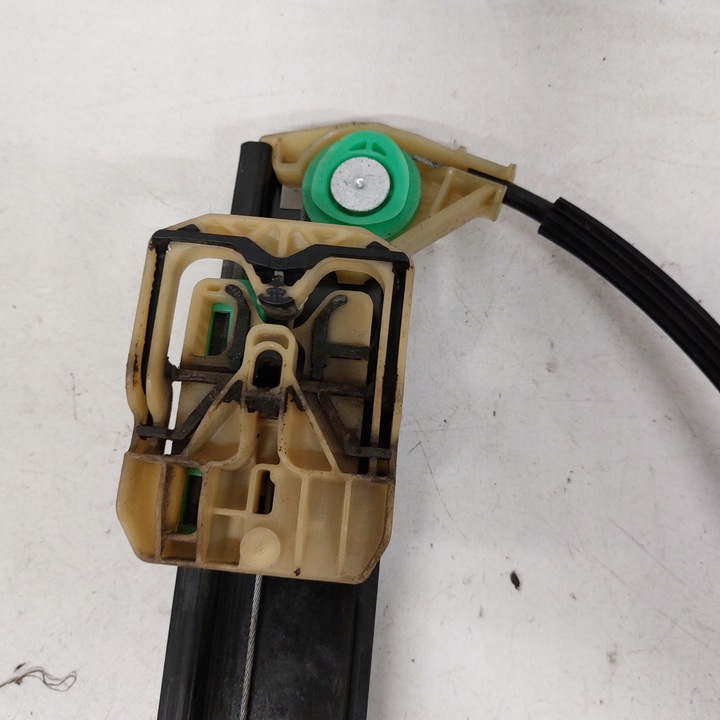 фото №10, Audi a4 b8 подъемник стекла левый перед 8k0837461d