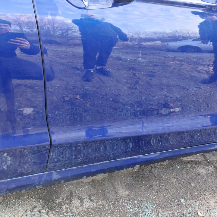 фото №12, Ford mondeo mk5 універсал двері праві передні код фарби ld