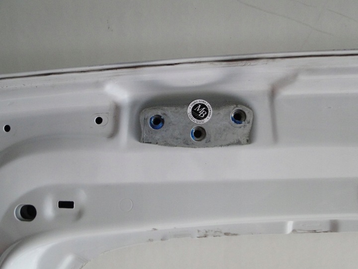 фото №14, Mercedes v клас w447 447 кришка задня багажника a4477404000