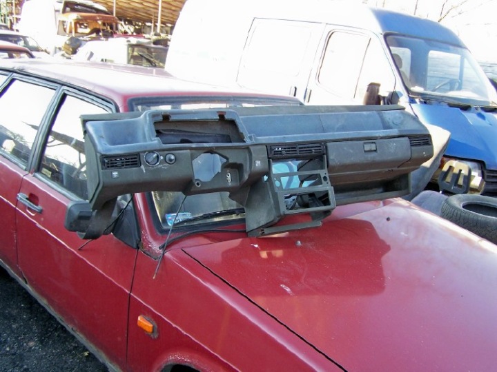 фото №12, Lada samara 2108 2109 21099 запчасти торпедо накладка капот