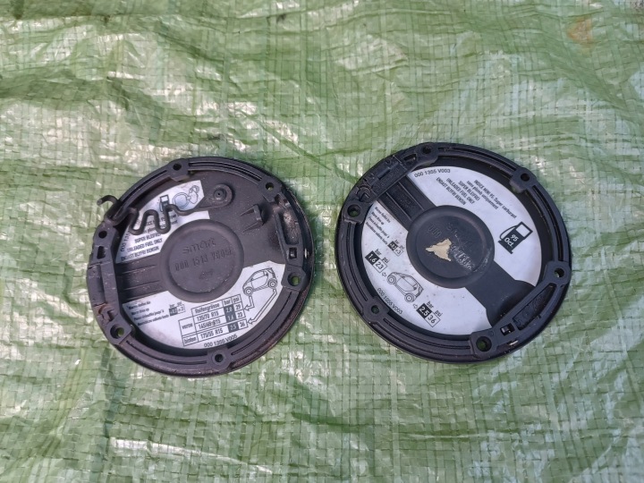 фото №7, Smart fortwo 450 i 0001513v009 крышка заливка топлива