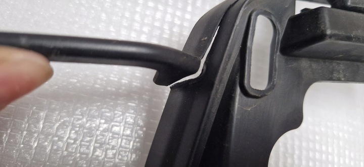 фото №12, Mazda mx30 mx-30 mx 30 нижняя решётка передней бампера решётка dn4e-501t1