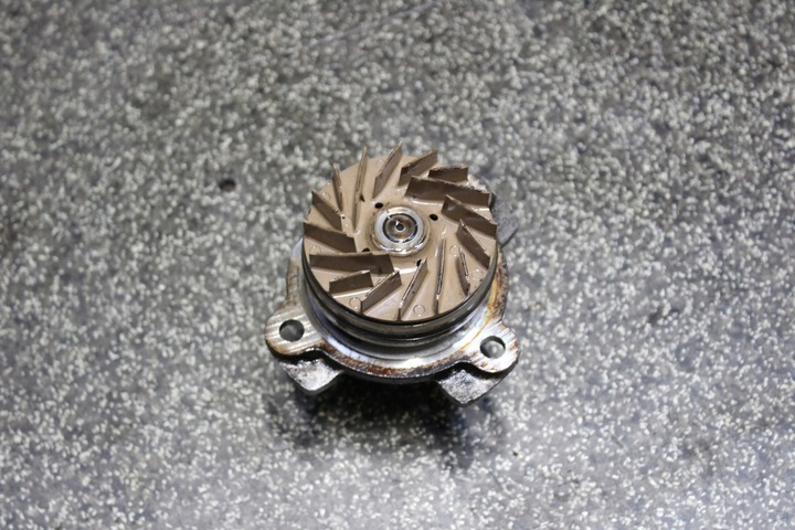 фото №12, Насос воды renault master iii,trafic ii 2.0dci