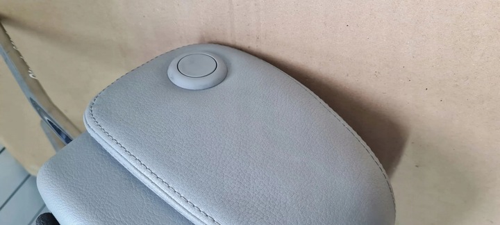 фото №12, A7 4g подголовник сиденья правые перед titangrau a6 c7 4g