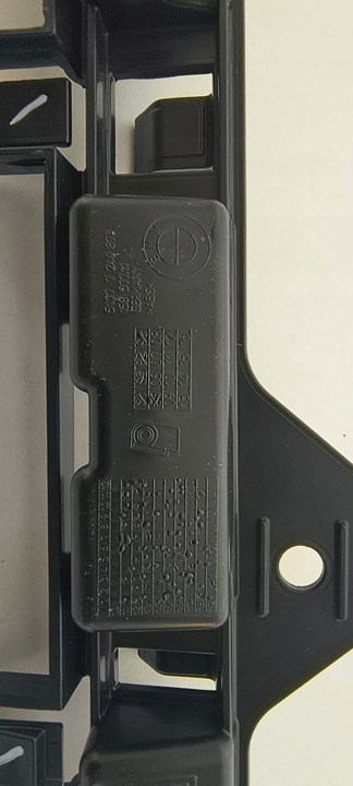 фото №7, Ползун крепление порога левая bmw f30 f31