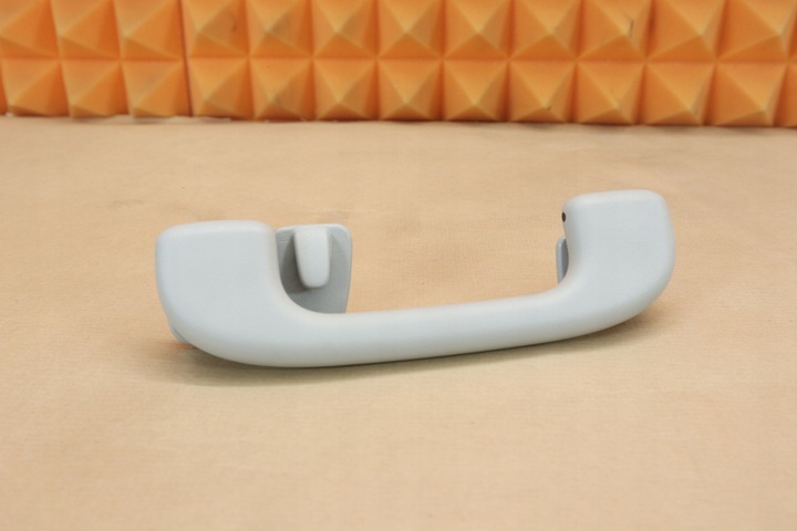 фото №1, Mercedes ml w163 рестайлинг ручка правая зад потолок