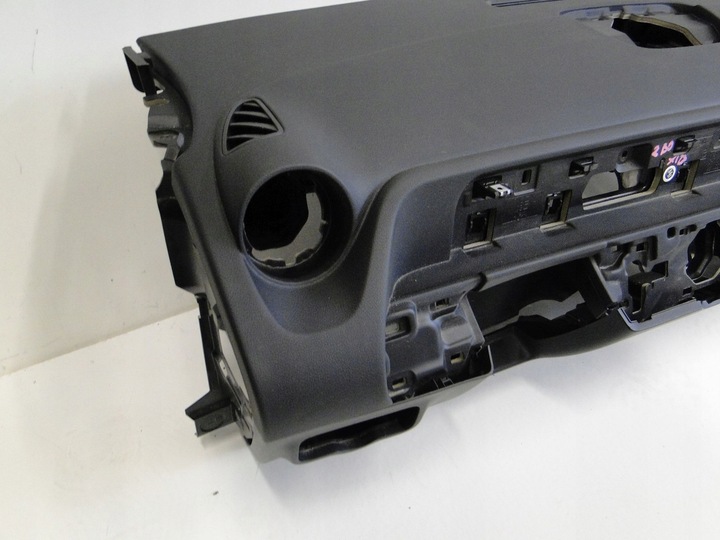 фото №10, Mercedes gla 247 h247 консоль панель раздаточная капот чёрная