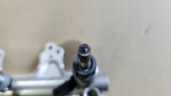 фото №9, A4 b8 a5 8t 1.8 tfsi cdh паливна рейка  06j133317m рахунок-фактура vat 23%