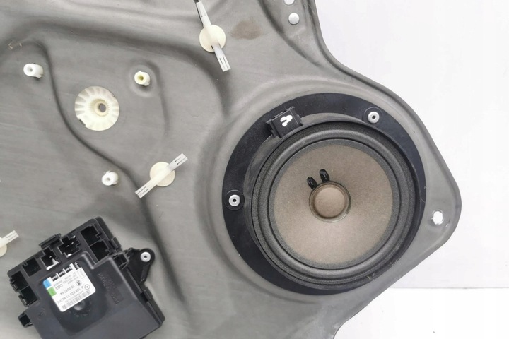 фото №8, Подъемник стекла задних левых дверь mercedes-benz b w245 a1697301579