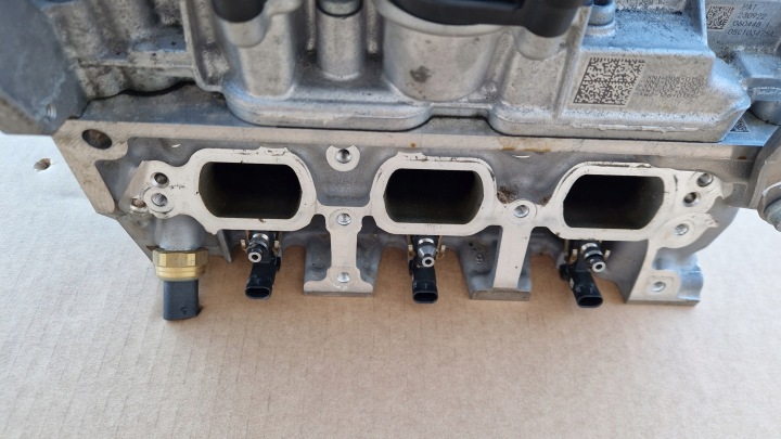 фото №6, Головка vw skoda seat 1.0 tsi комплектная jak новая 3200 km 05c103404c