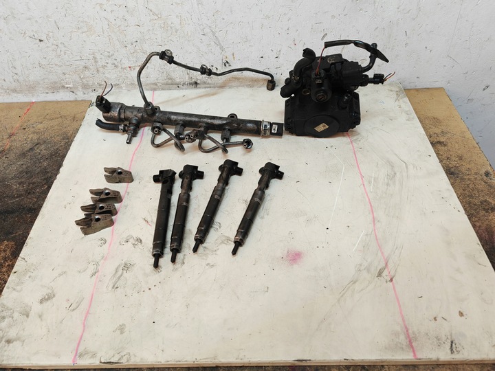 фото №13, Система топливный w204 w212 2.2 cdi om651 инжектор насос планка a6510704987