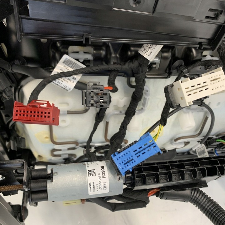 фото №14, Сиденье левая перед кожа сиденье электрически suwany audi a4 b9 8w рестайлинг 22r