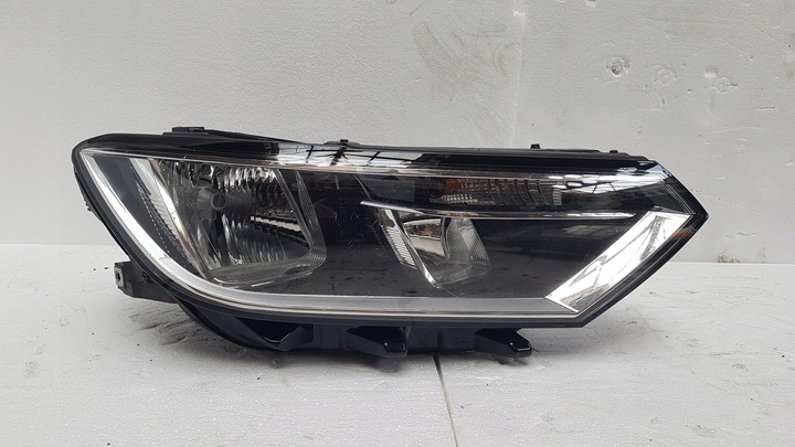 фото №1, Лампа фара правые перед vw passat b8 3g1941006b