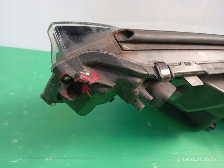 фото №8, Лампа правая передняя полный led toyota chr c-hr 81110-f4071-00